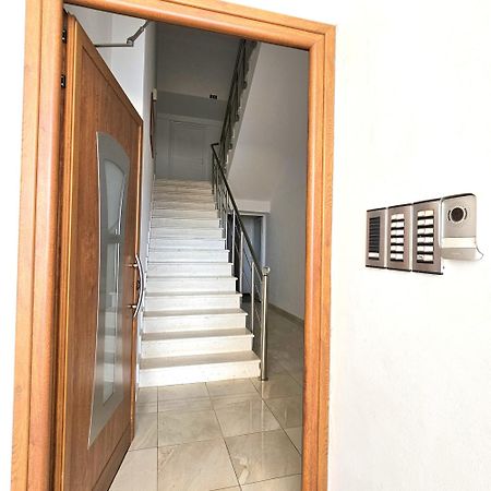 Apartament Vistula Sarandë Exterior foto