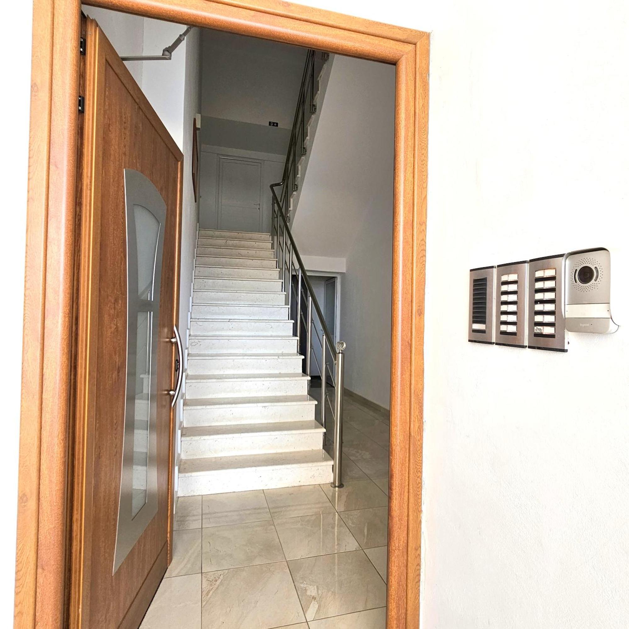Apartament Vistula Sarandë Exterior foto